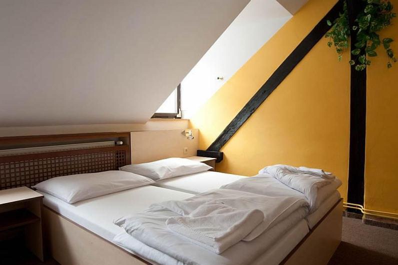 Hotel Mlyn - Jihlava Vílanec Værelse billede